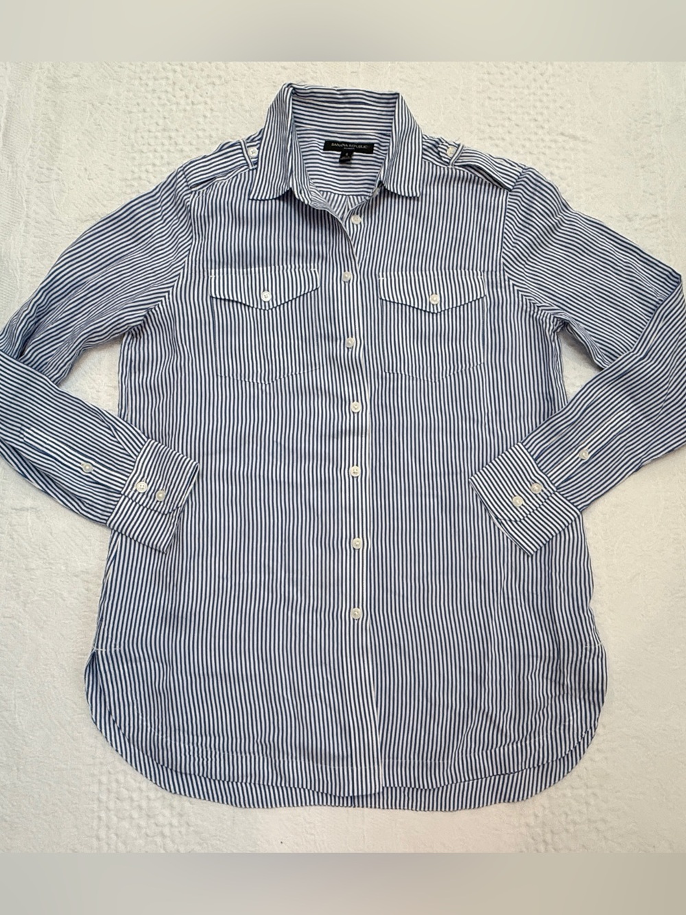 Banana Republic Parker Tunic Small Blouse Coastal Business Casual Classic Preppy